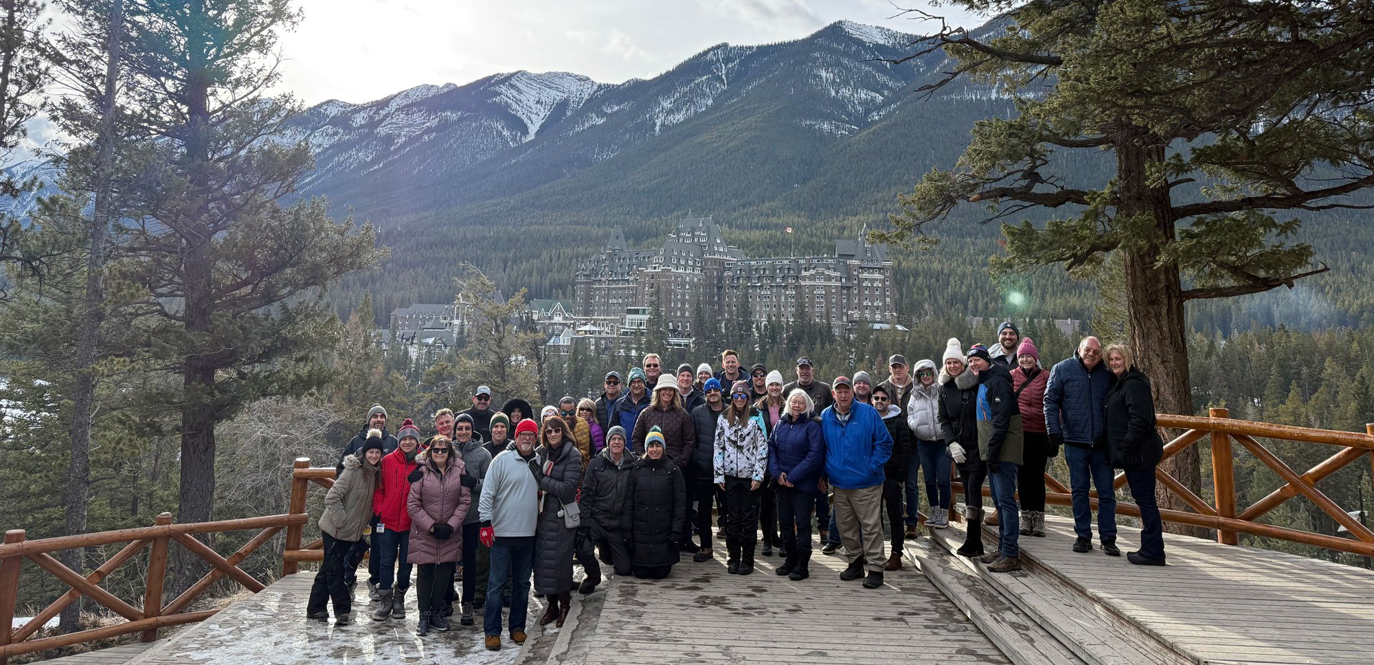 Banff-Tour-Group_sm